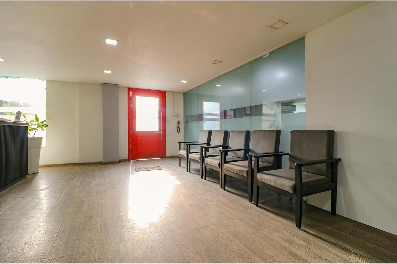 Fabhotel The Chaitanyas Rohini Sec 18 Delhi  Dış mekan fotoğraf